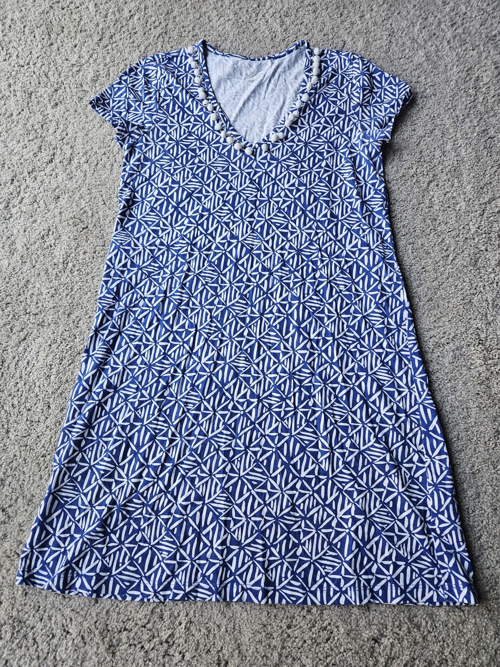 Lilly Pulitzer Navy and White Geometric V‑Neck Mini Dress
